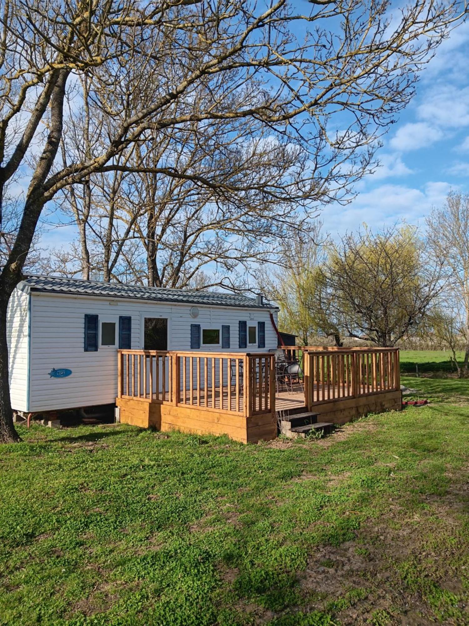 Mobilhome Cosy Au Calme De La Campagne Lombez Екстер'єр фото